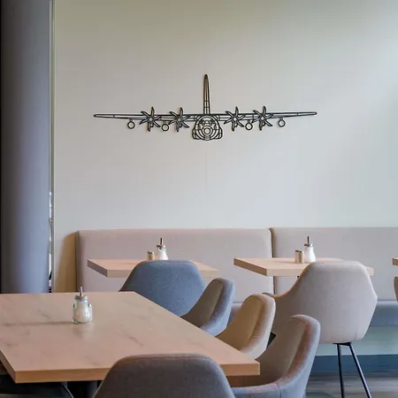 Ibis Hotel Koeln Airport-3